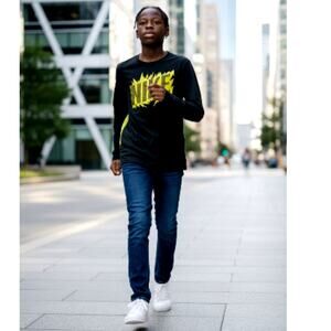 Nike Dri-Fit Boys Black & Neon Green Long Sleeve Sport Top - size: Youth XL